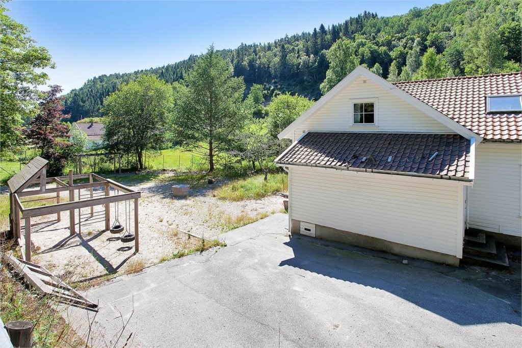 Gårdsplass Galleribilde