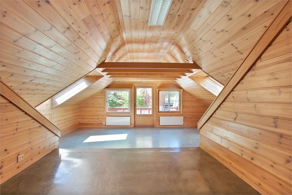 Oppholdsrom i 2. etasje med utgang Galleribilde