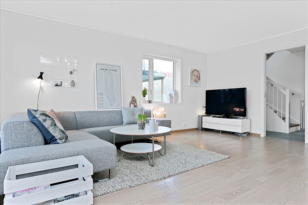 Stue - Meget romslig stue Galleribilde