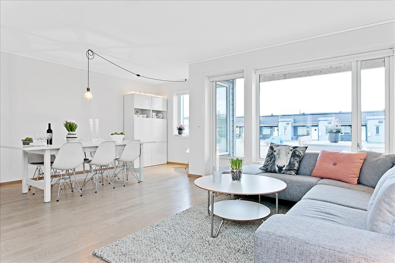 Stue mot spisestue Galleribilde