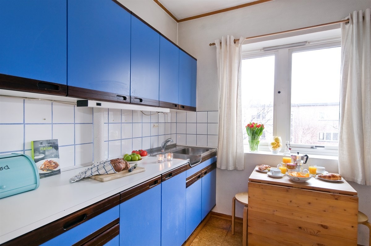 Her kan man enten leve med det nostalgiske...elller freshe opp med et nytt kjøkken Galleribilde