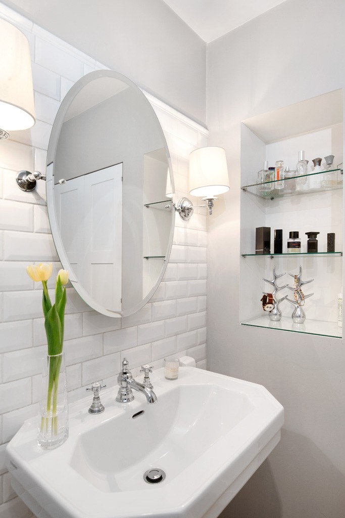 Designservant med togreps blandebatteri, begge fra Samuel Health. Galleribilde