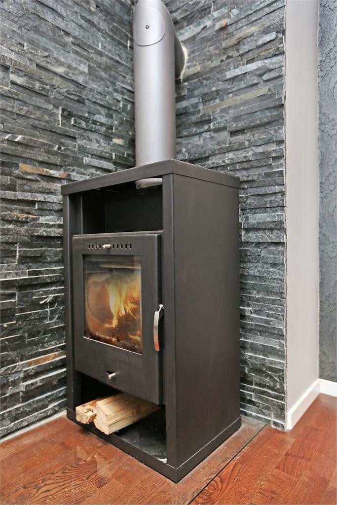 NY PEISOVN SOM AVGIR GOD VARME I LEILIGHETEN Galleribilde