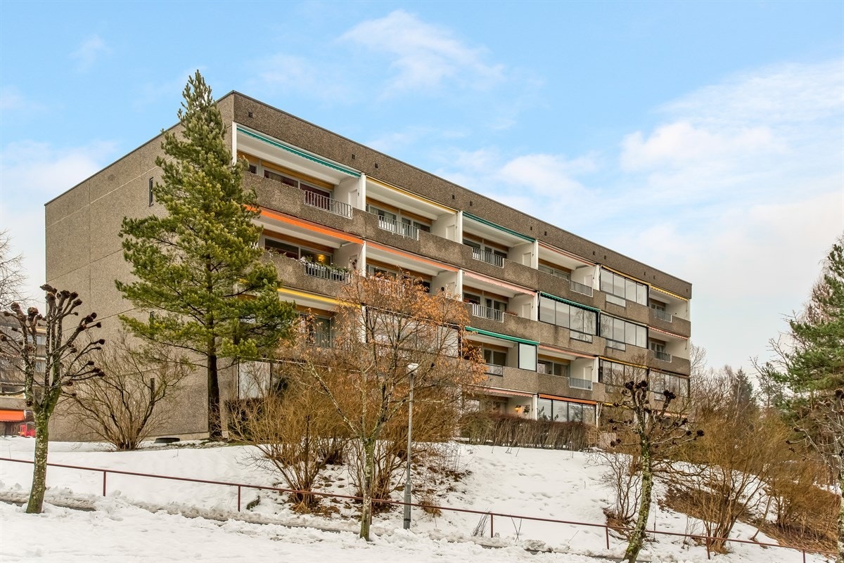 Meklenborg borettslag er et populært og veldrevet borettslag som grenser mot flotte grøntområder Galleribilde