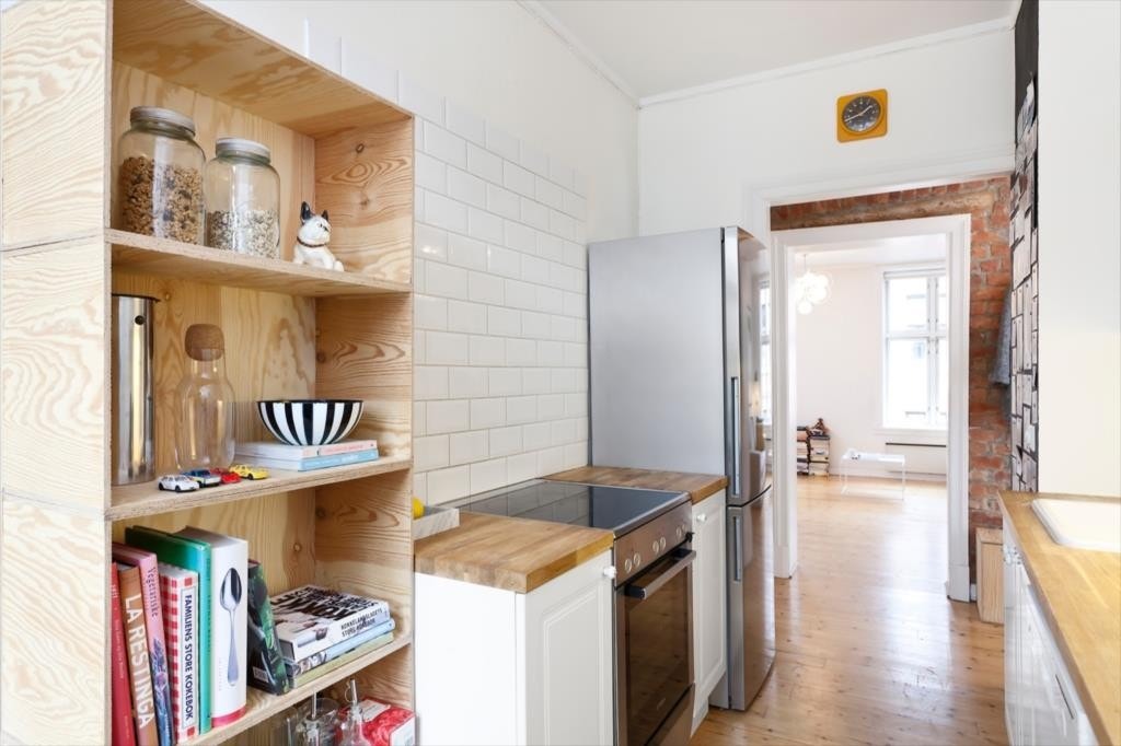 Heltre benkeplate og opplegg for ventilator Galleribilde