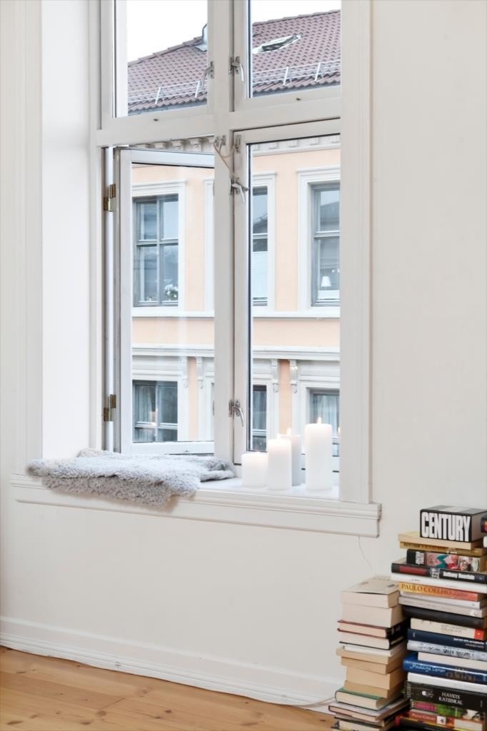 Store vinduer i stue Galleribilde