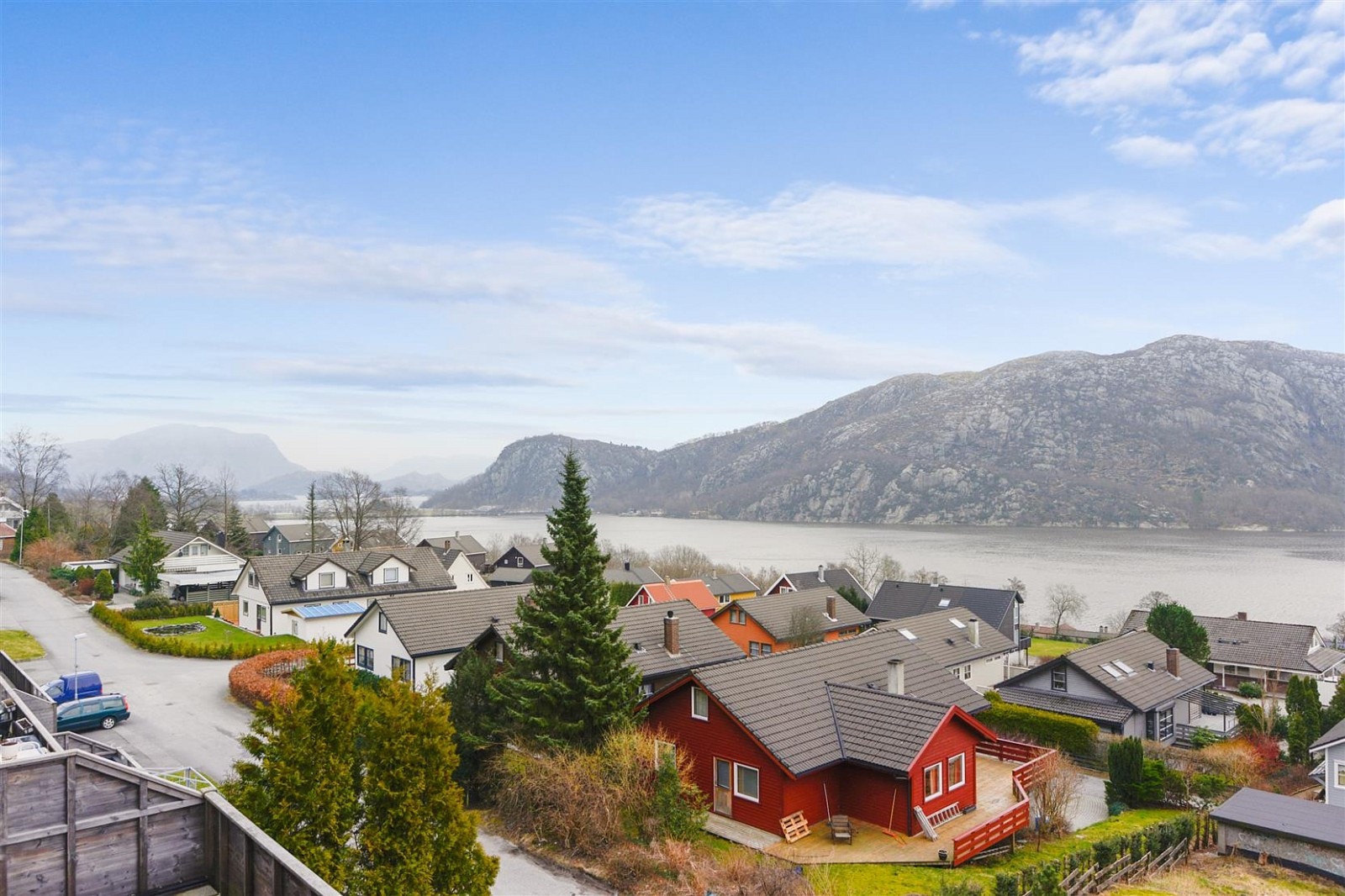 Leiligheten har fantastisk utsikt. Galleribilde