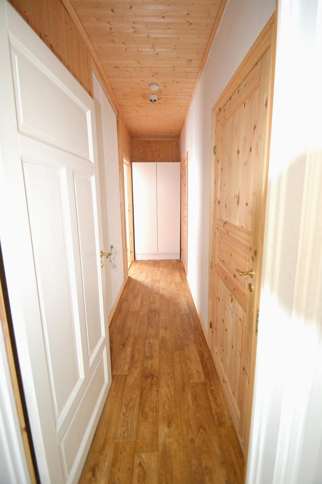 Soveromsgang leil. 1. etg Galleribilde