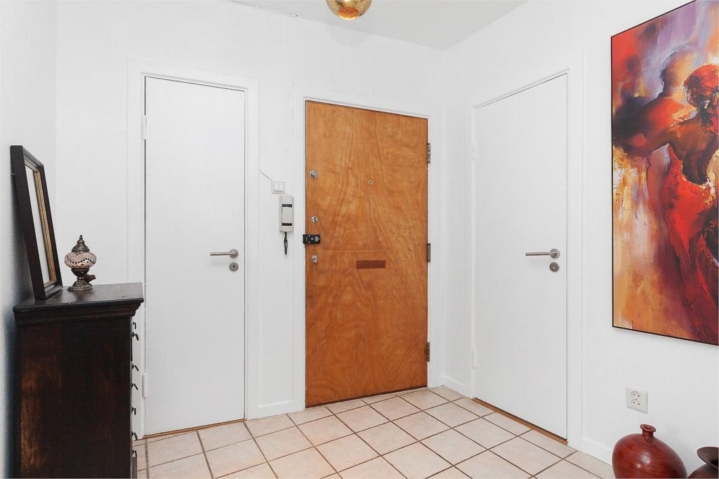 Gangen har praktisk kott/klesbod Galleribilde