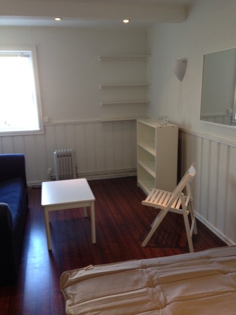 Soverom/stue Galleribilde