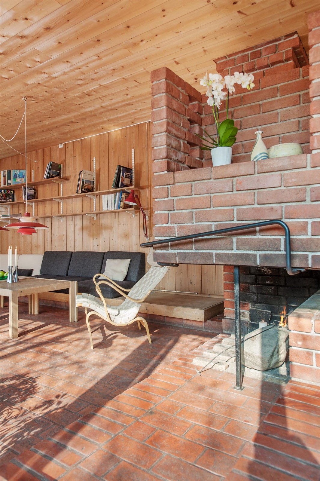 Nivåforskjell mellom kjøkken/spisestue og stuen. Galleribilde