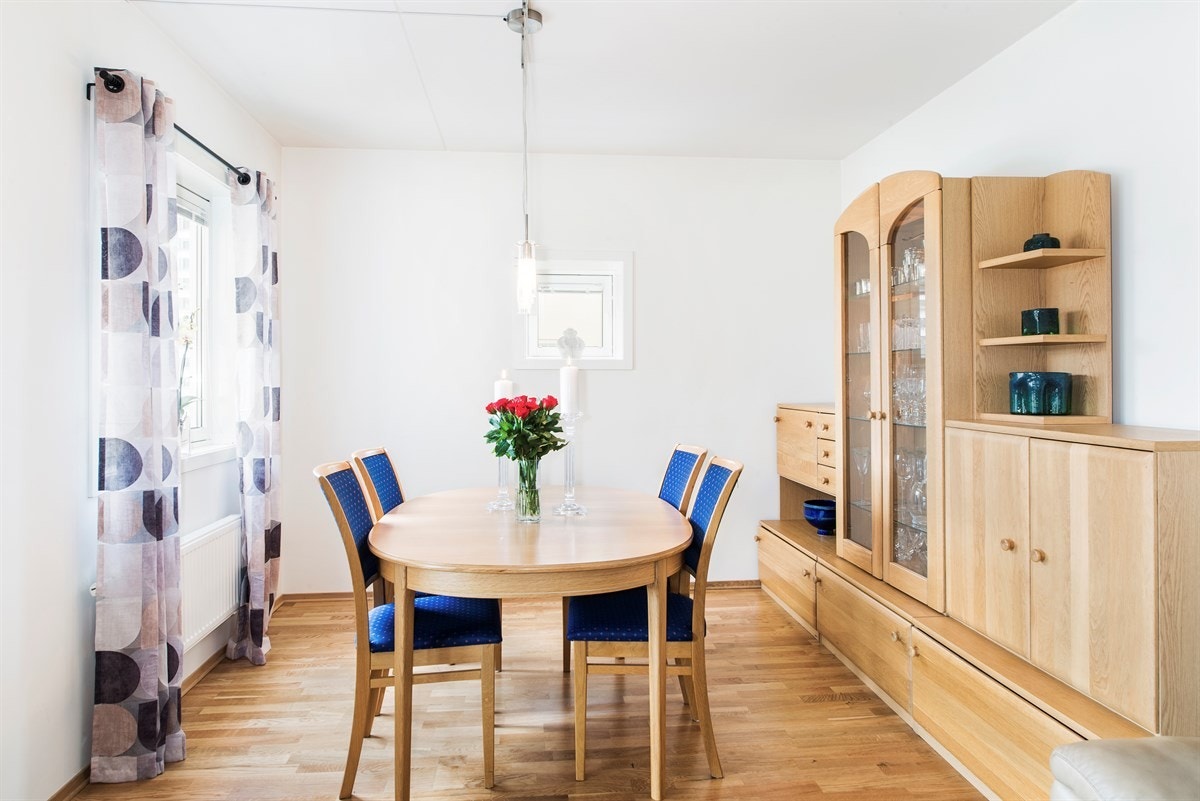 Stue/spisestue Galleribilde