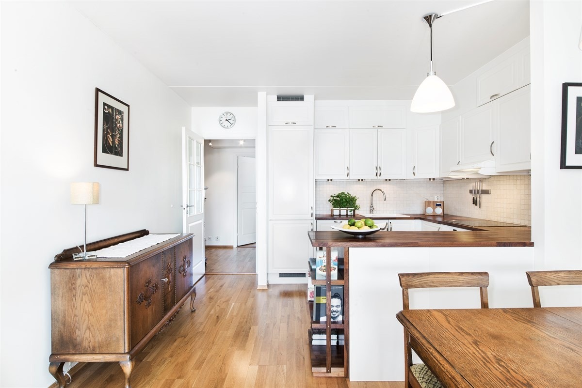 Kjøkken og spiseplass Galleribilde