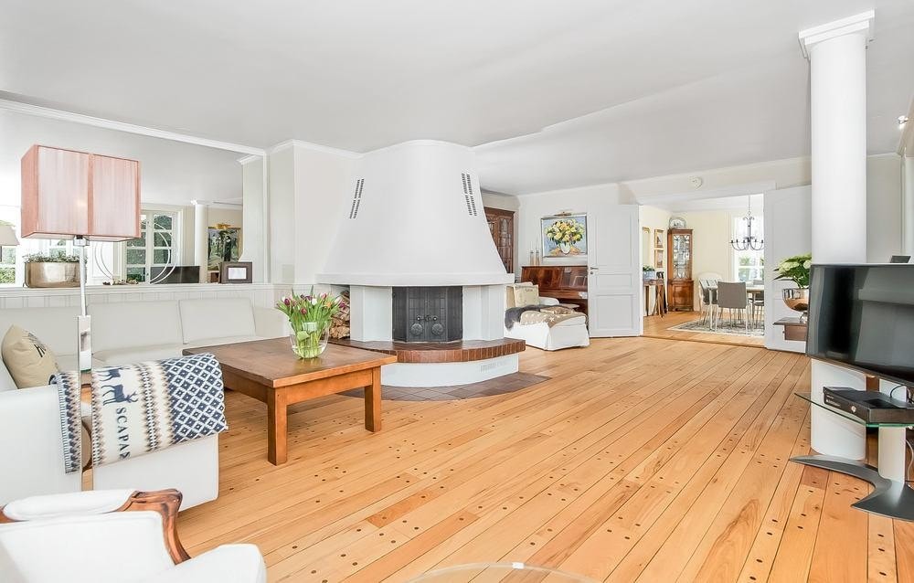 Lekker peisovn til fyring på kalde vinterdager. Galleribilde