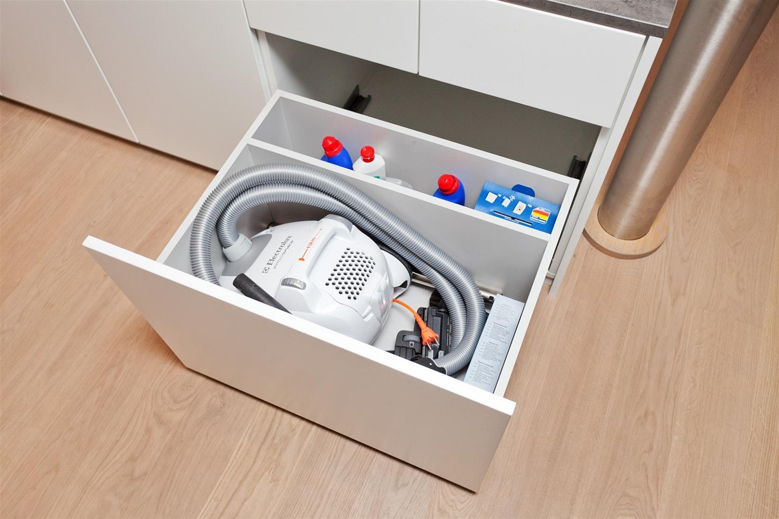 Mange gjennomtenkte og praktiske løsninger i leiligheten som bare må oppleves Galleribilde