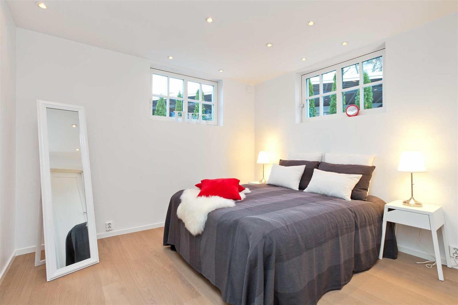 Hovedsoverommet med gode lysforhold. Galleribilde