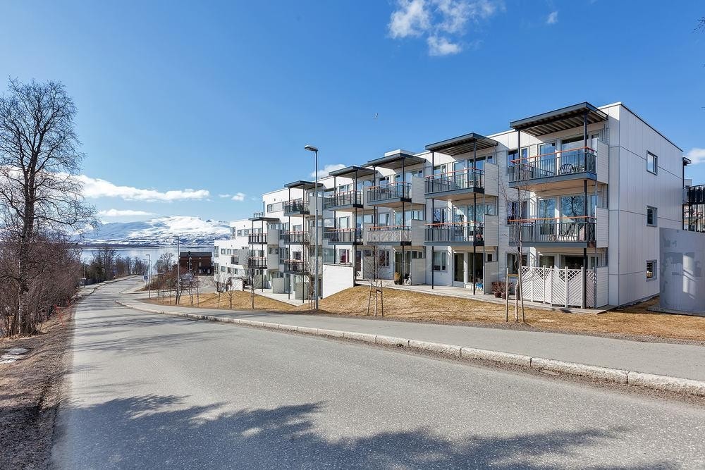 Wanny Woldstads Veg 5 ligger på attraktive Fagerneg, minutter unna en rekke fasiliteter. Galleribilde