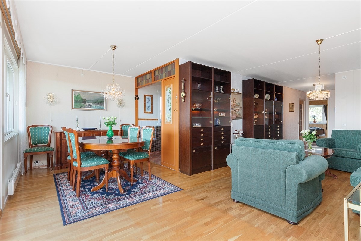 Stue/spisestue Galleribilde