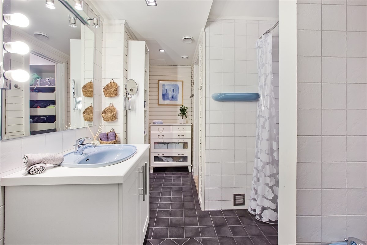 Baderom 2 Galleribilde