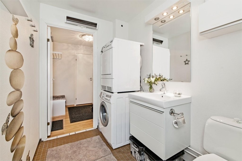 Opplegg for vaskemaskin og tørketrommel Galleribilde