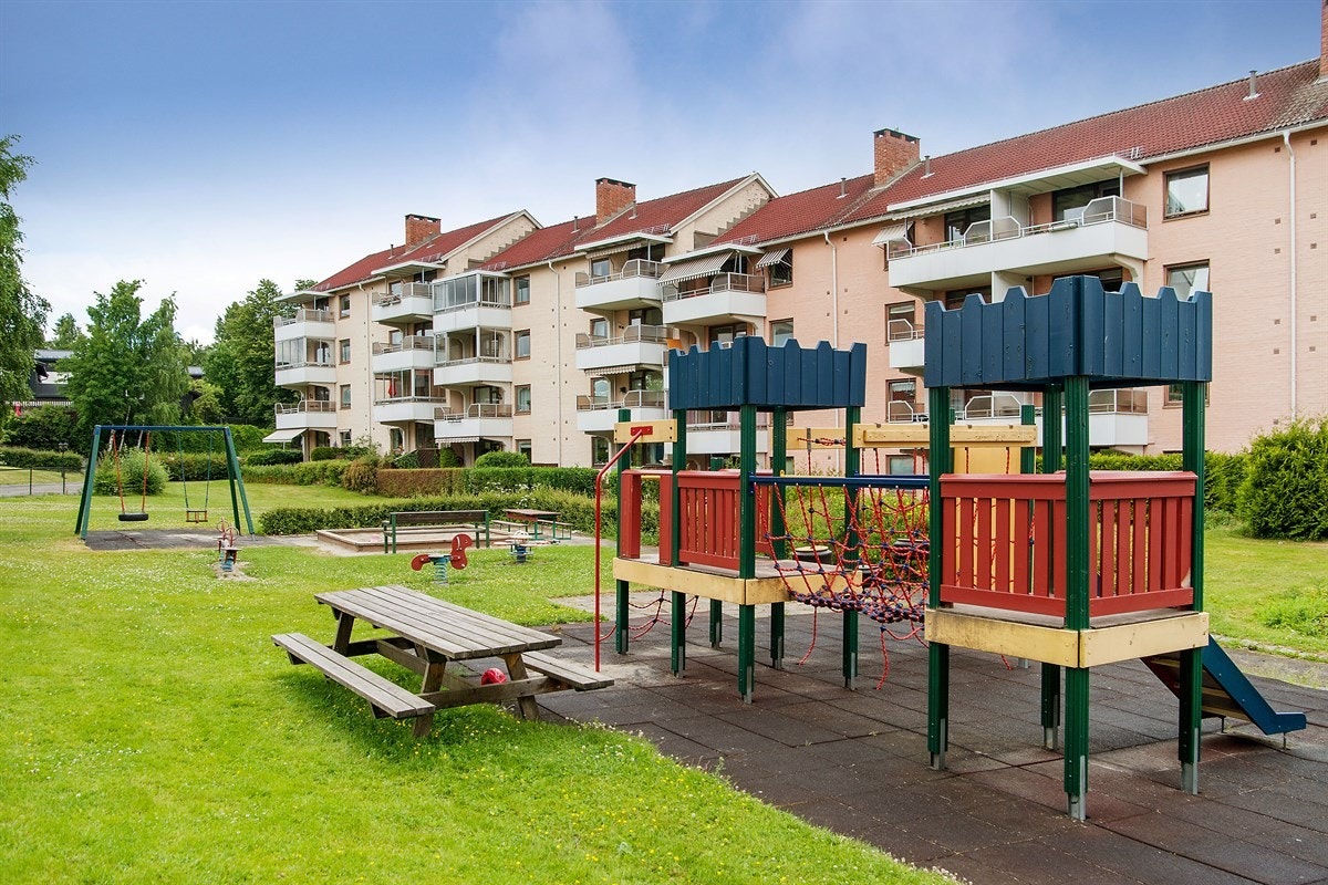 ~ Ute ~ Galleribilde