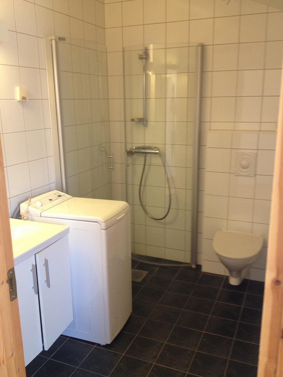 Bad i 2 etasje Galleribilde