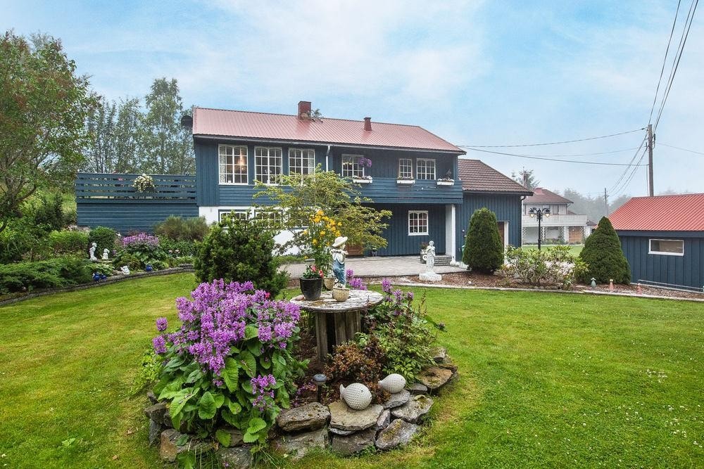 Flott opparbeidet hage Galleribilde