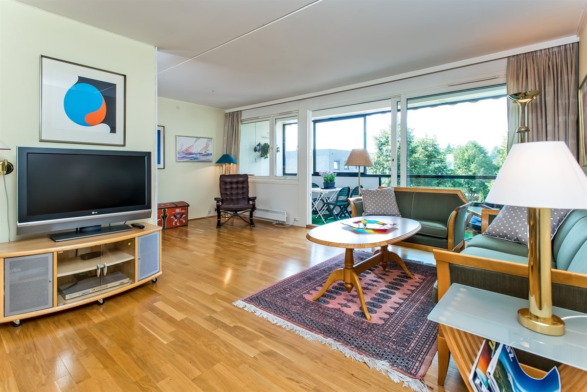 Stue/spisestue Galleribilde