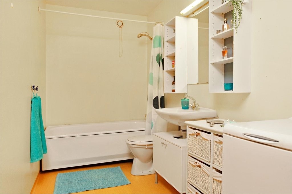 Bad fra byggeåret. Oppgradering bør påregnes. Galleribilde