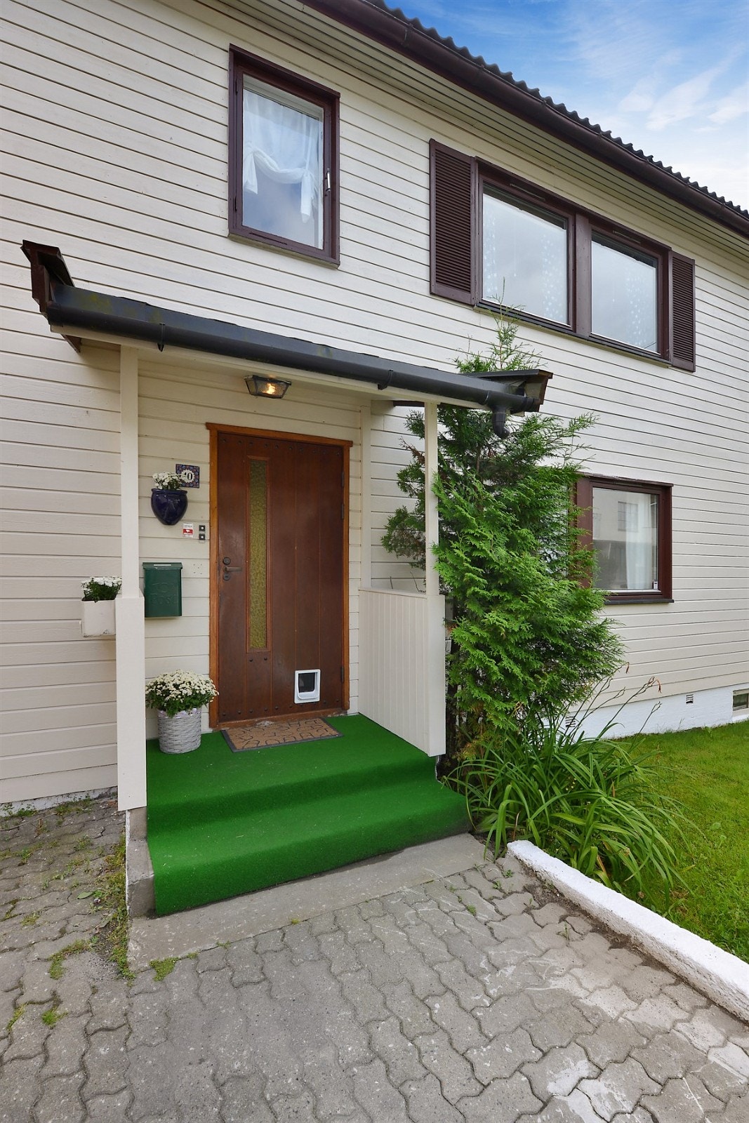 Inngangsparti. Galleribilde