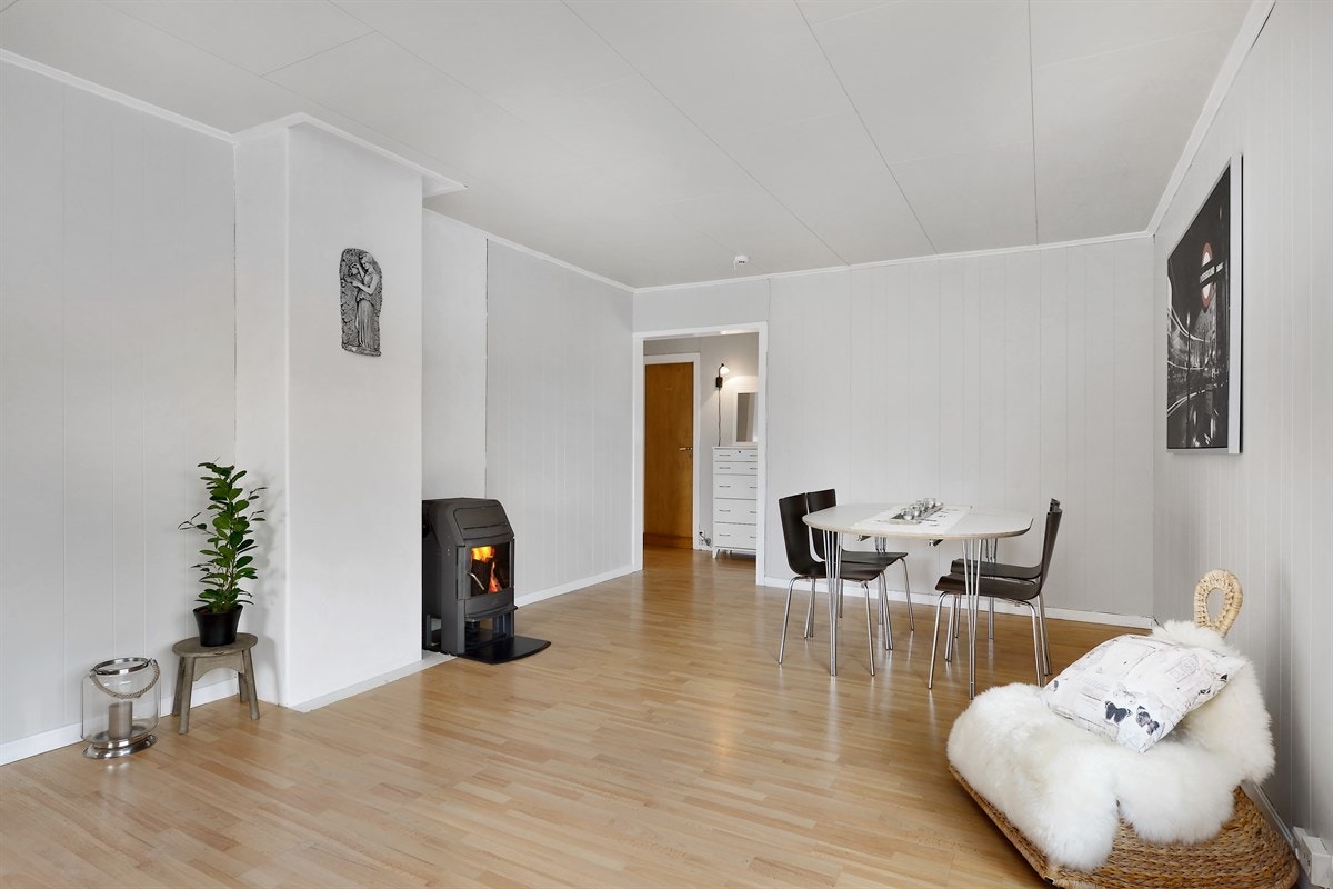 Spisestue i 1.etg. Galleribilde