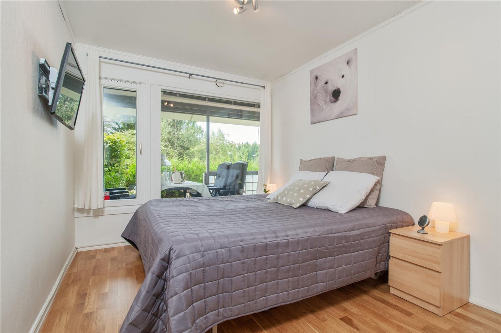 Sverre Iversens vei 23 presenteres av Jacob Lothe Carvallo Galleribilde