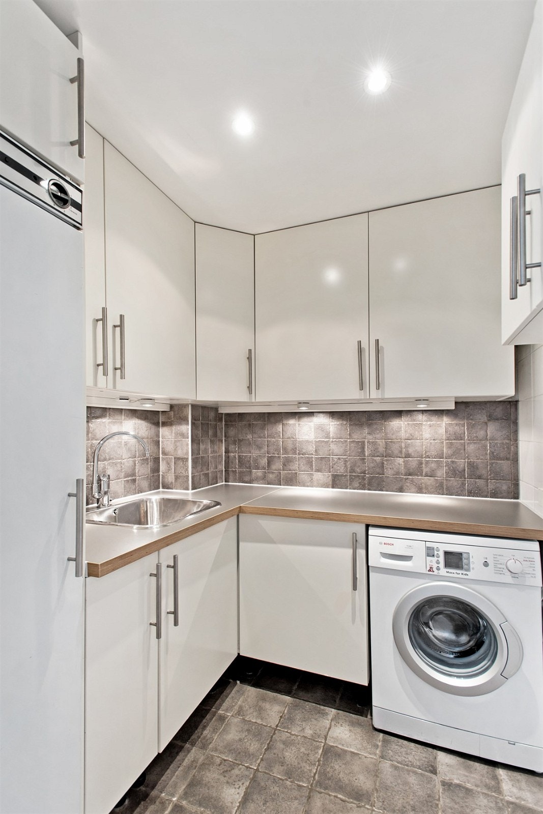 Vaskerom Galleribilde