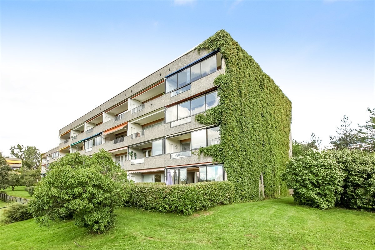 VELKOMMEN TIL VISNING I HOVSETERVN. 40A Galleribilde