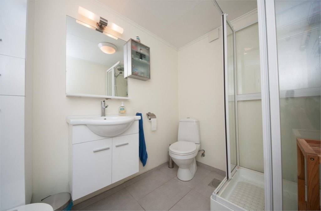 Baderom, 1. etasje Galleribilde