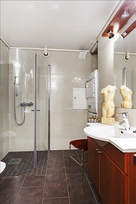 Bad i underetasjen Galleribilde