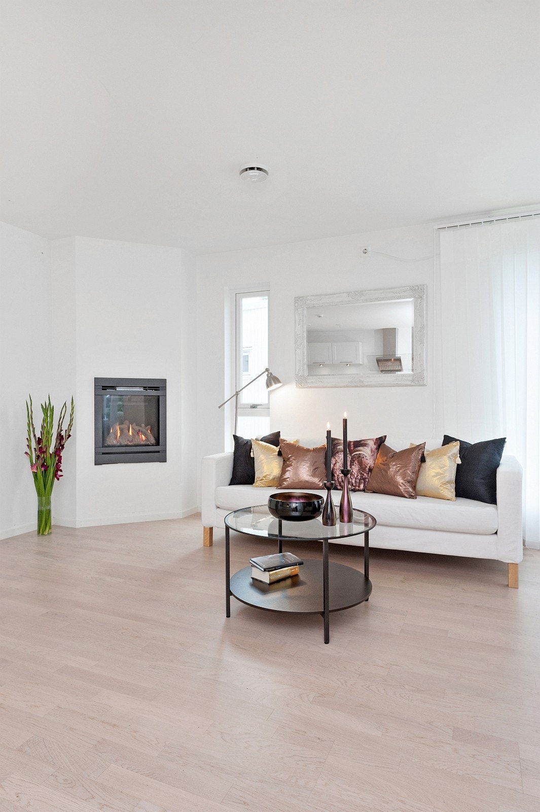 stue med gasspeis Galleribilde