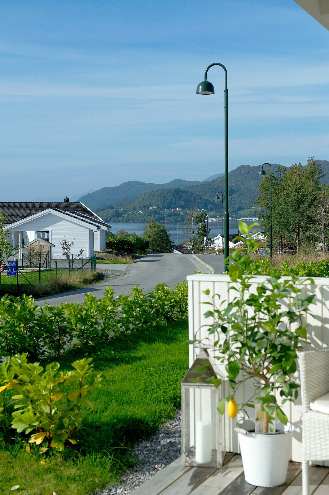 utsikt fra terrasse/hage Galleribilde