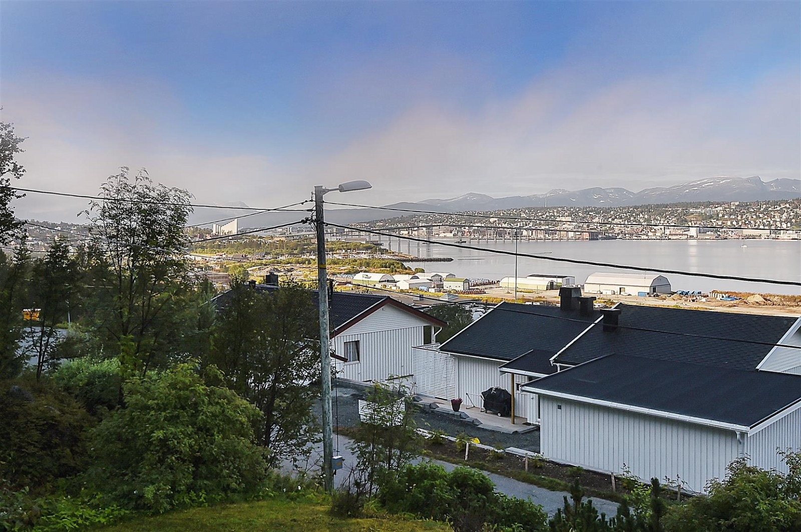 Utsikt mot øya. Galleribilde