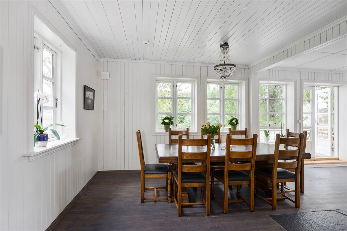 Spisestue i 1.etg. Galleribilde