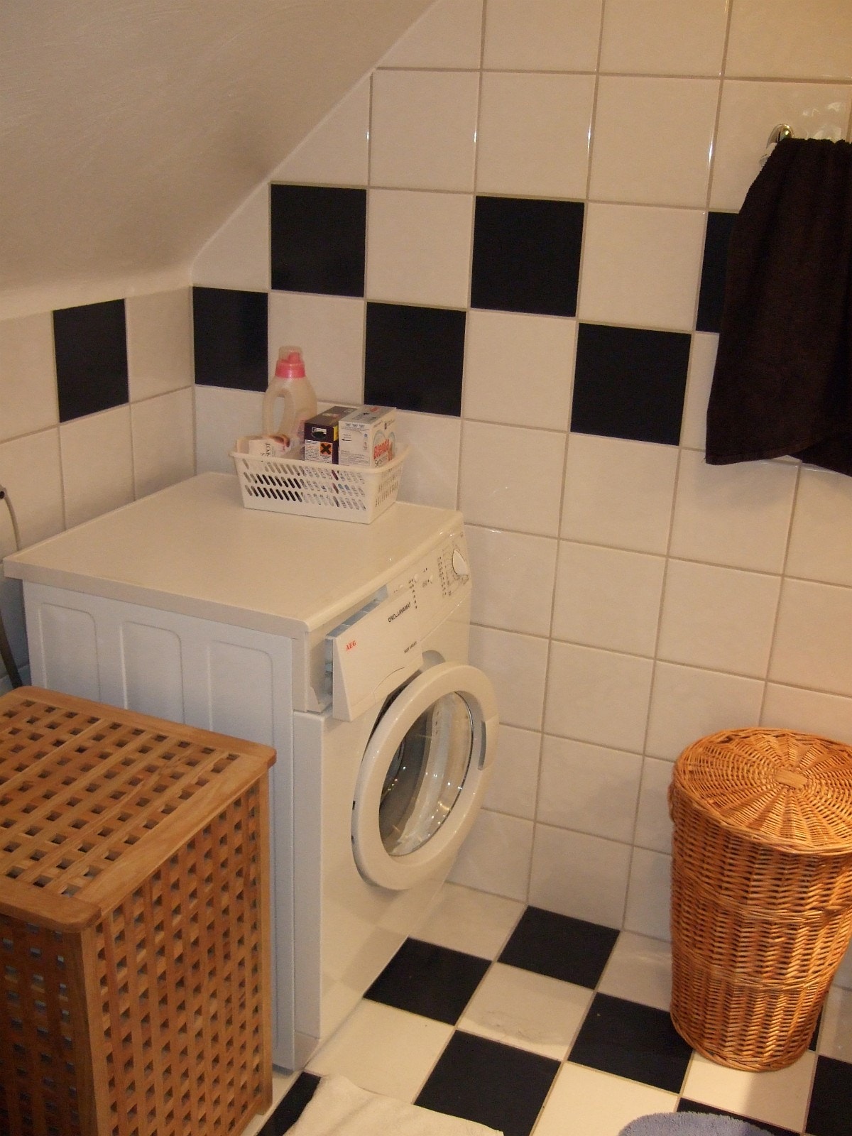 Opplegg vaskemaskin/tørketrommel på bad Galleribilde