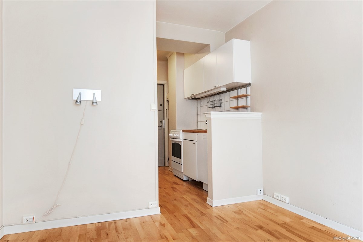 Stue med åpen kjøkkenløsning Galleribilde