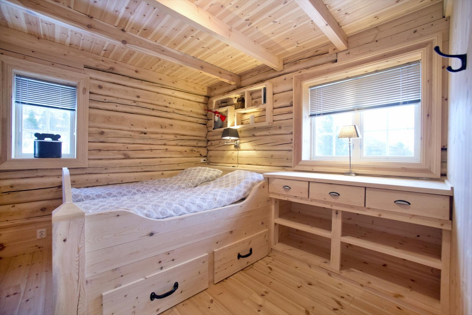 Oskar Hytte Storlidalen 021 Galleribilde