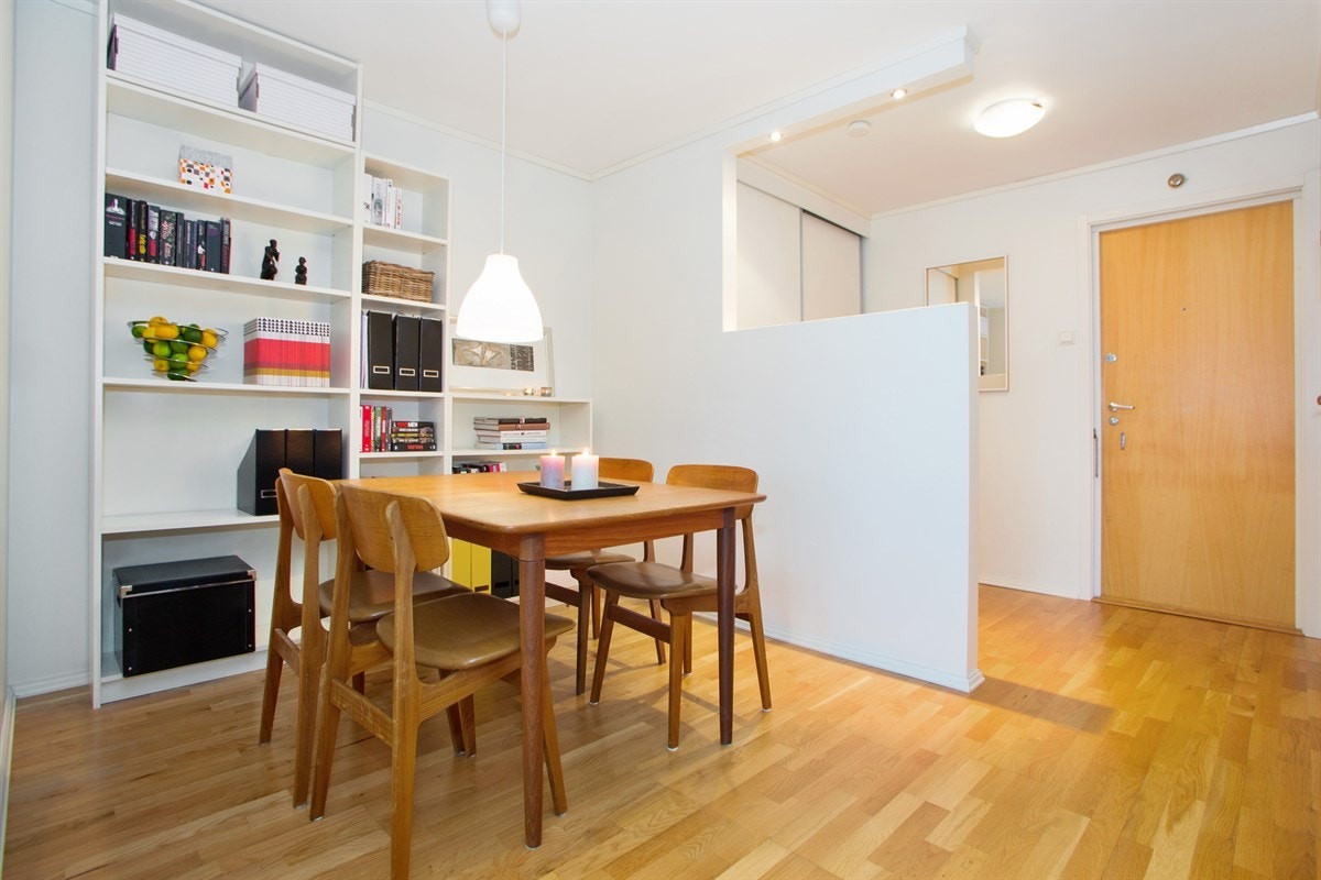 Stue med spisedel Galleribilde