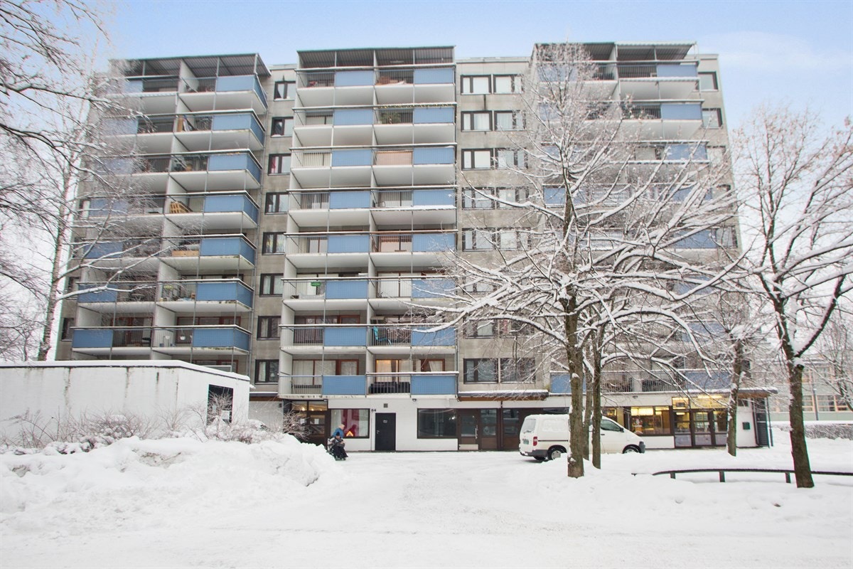 Fasade mot inngangsparti Galleribilde