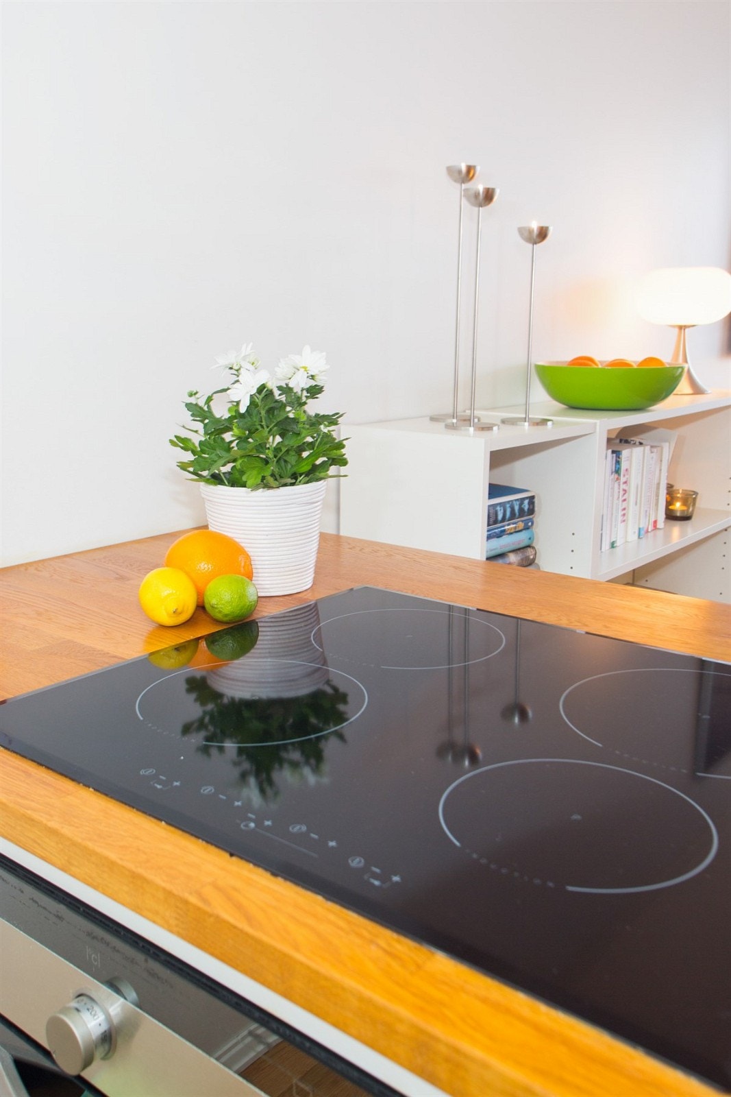 Integrert ovn og induksjon platetopp Galleribilde