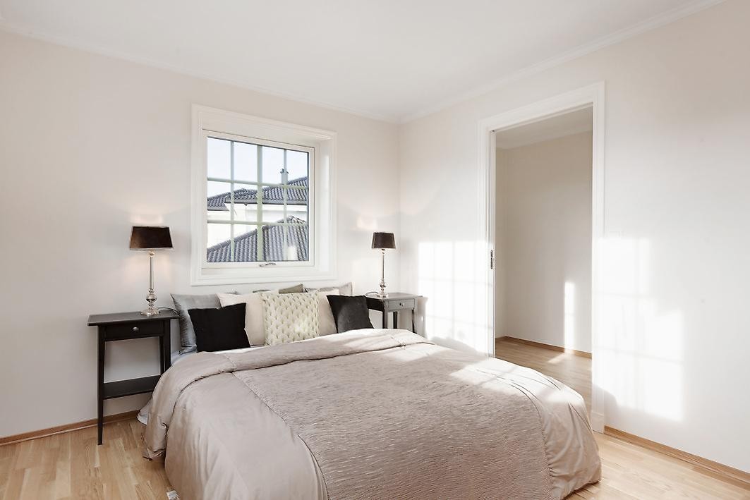 Soverom med Walk in closet. Galleribilde