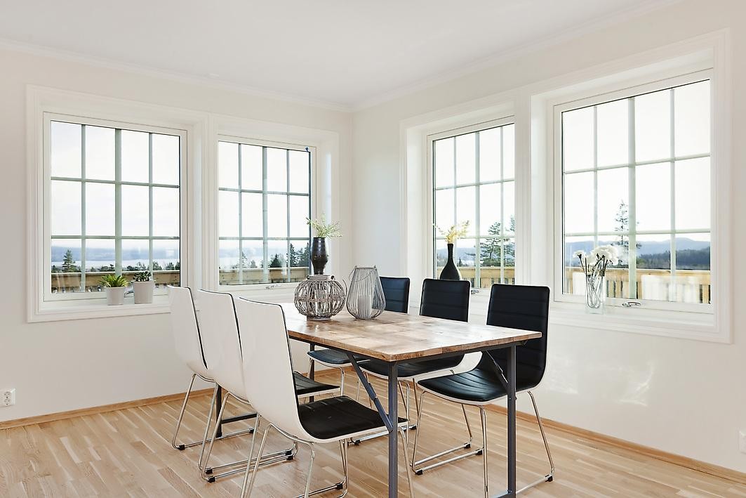 Spiseplass kjøkken. Galleribilde