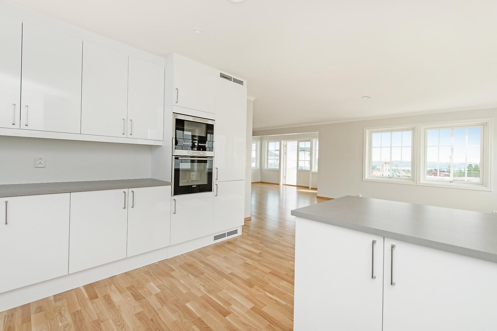 Kjøkken innredning fra JKE. Galleribilde