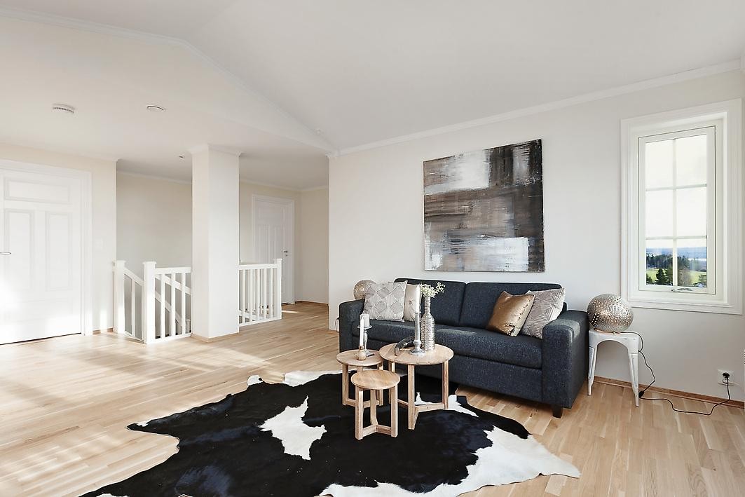 Stue 2 etasje. Galleribilde